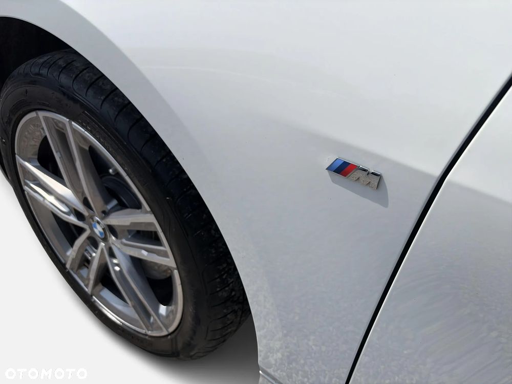 BMW Seria 1 118i M Sport - 24