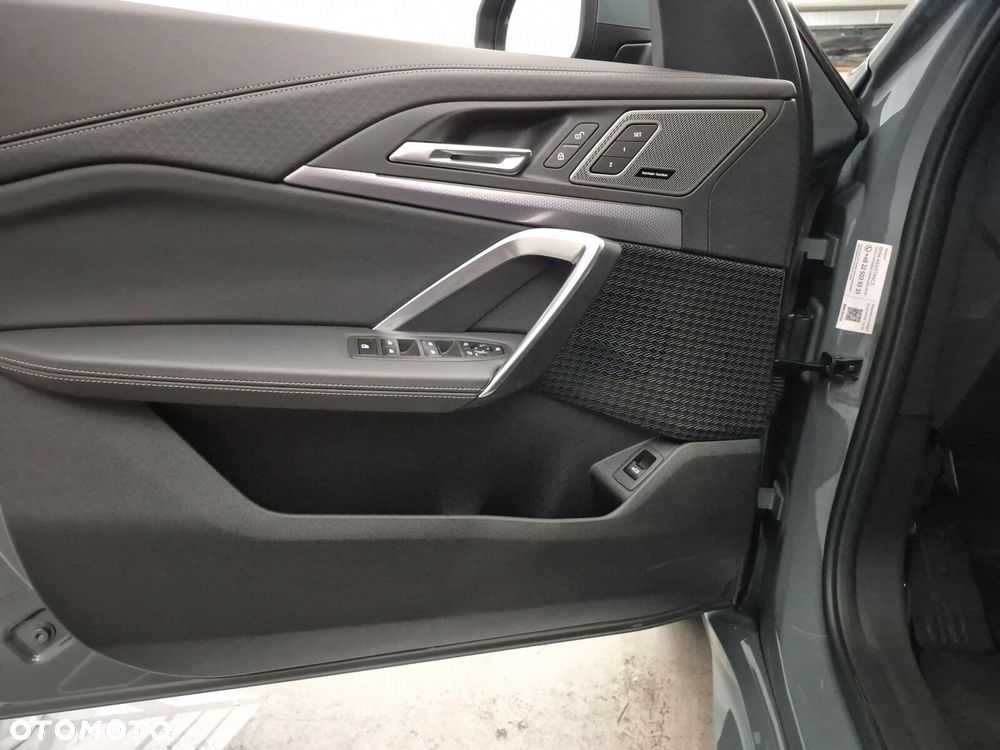 BMW X2 - 12