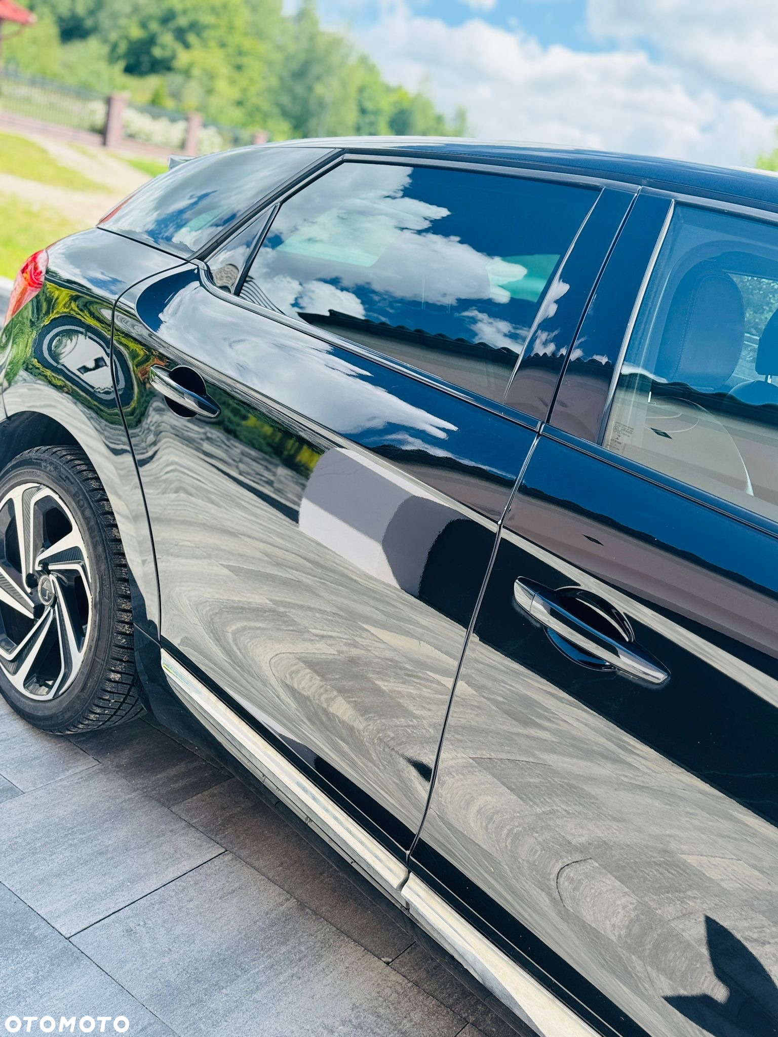 DS Automobiles DS 5 - 12