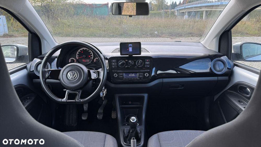 Volkswagen up! - 13