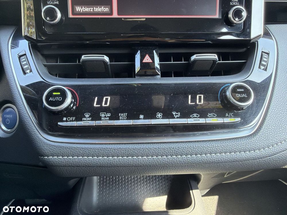 Toyota Corolla - 23