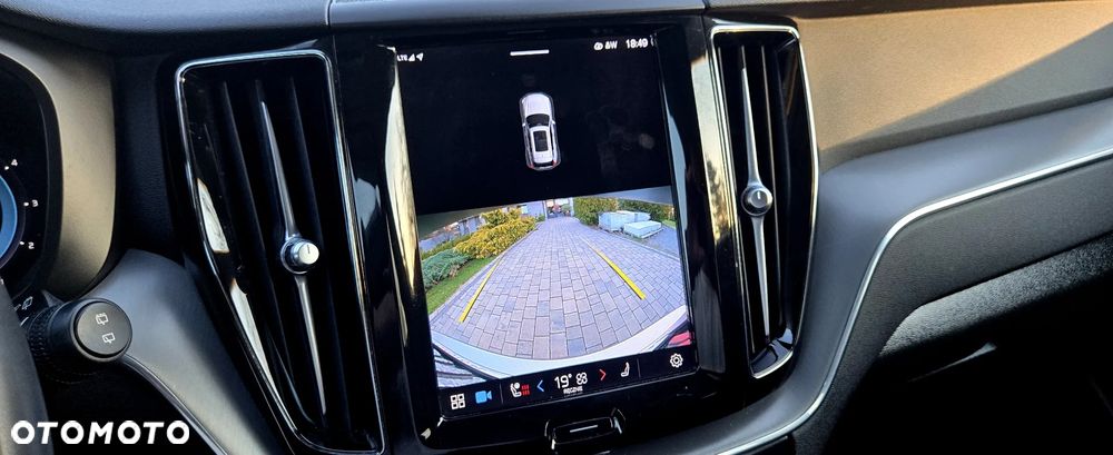 Volvo XC 60 B4 D Geartronic Momentum Pro - 30