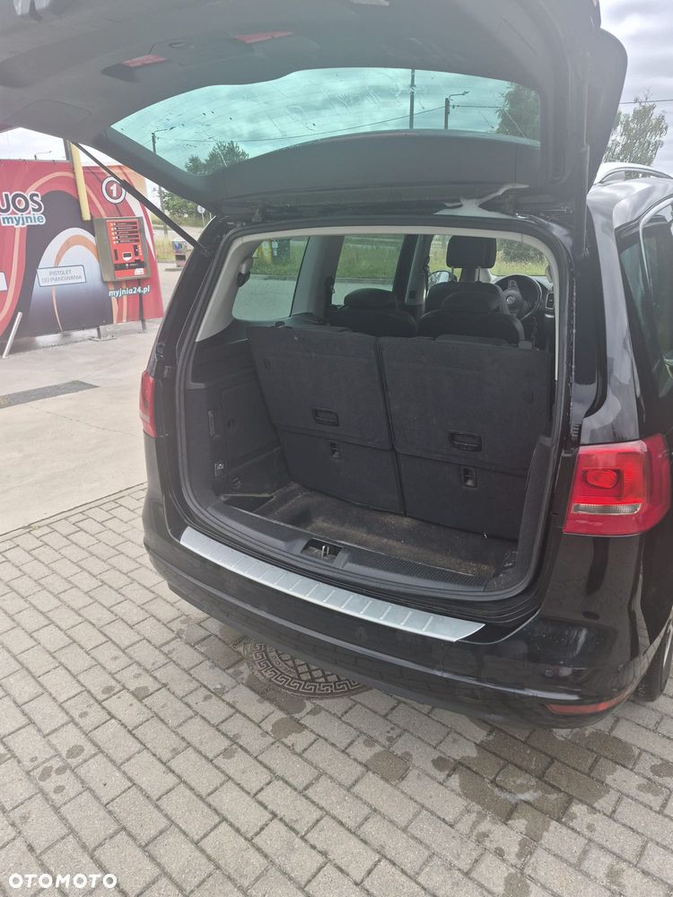 Volkswagen Sharan - 11