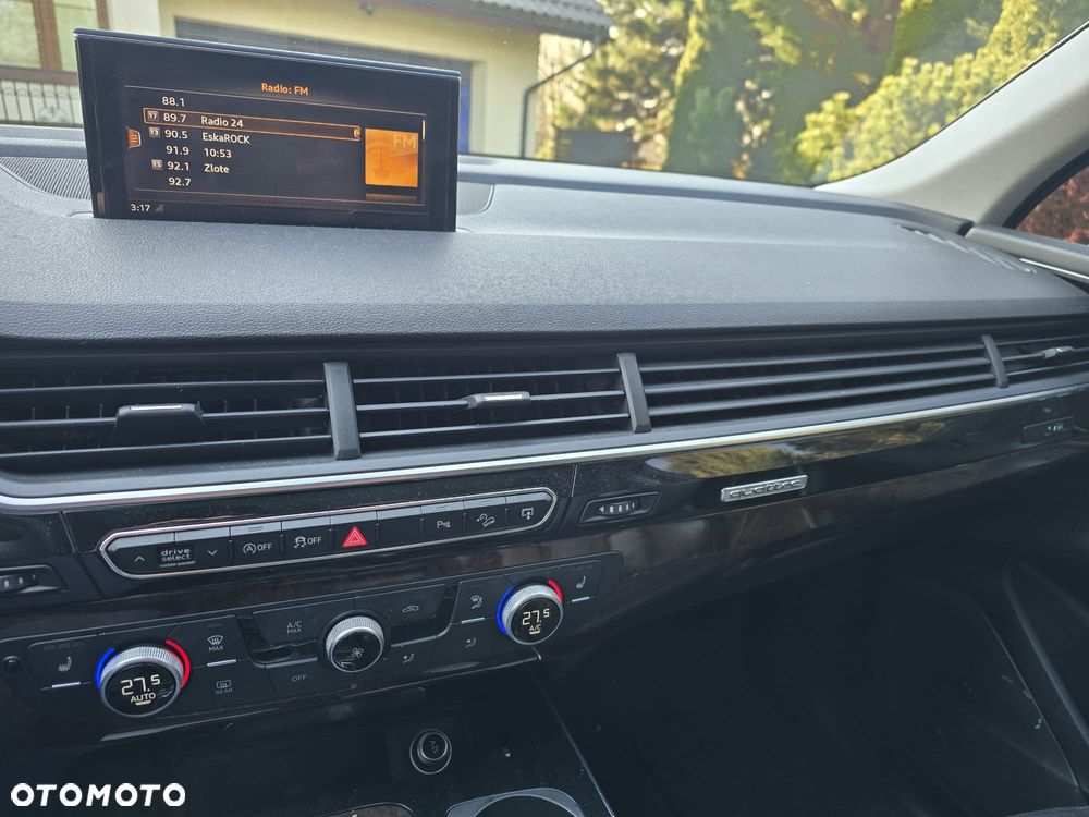 Audi Q7 3.0 TFSI Quattro Tiptronic - 7