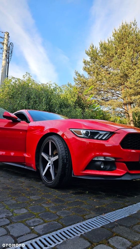Ford Mustang 3.7 V6 - 2