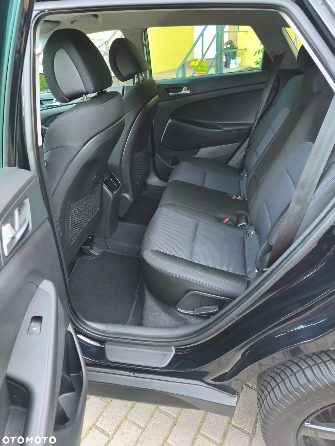 Hyundai Tucson blue 1.7 CRDi 2WD Style - 17