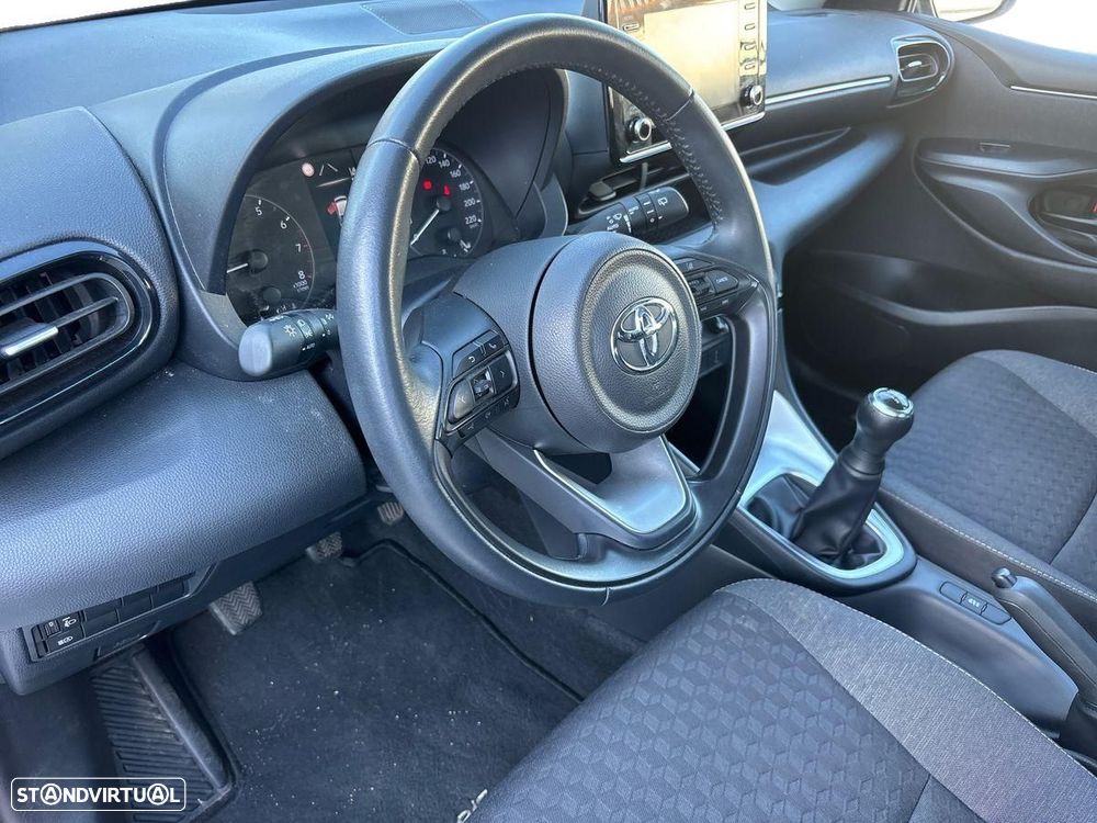 Toyota Yaris 1.0 VVT-i Comfort Plus - 19