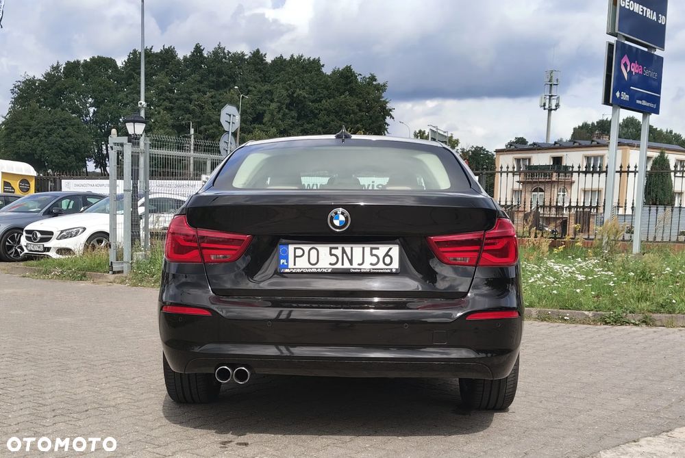 BMW 3GT 320i - 6