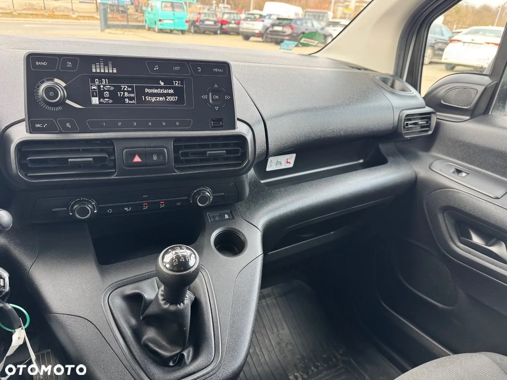 Toyota Proace City - 10