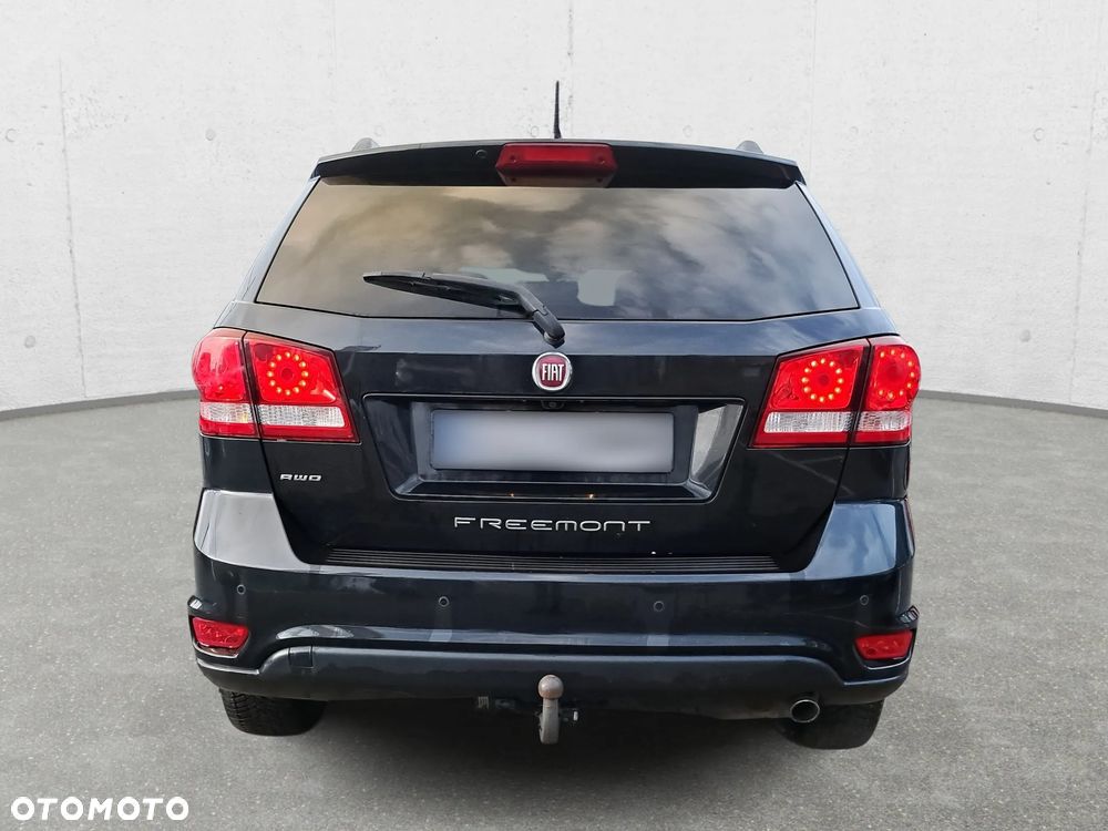 Fiat Freemont 2.0 Multijet 16V DPF Automatik Allrad Black Code - 6