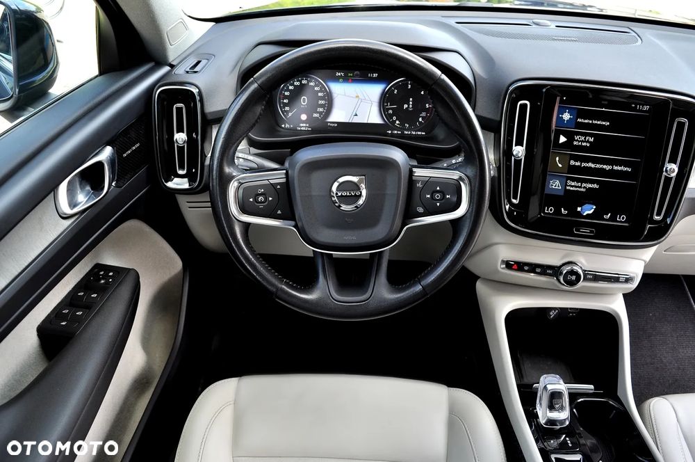 Volvo XC 40 D3 AWD Inscription - 24