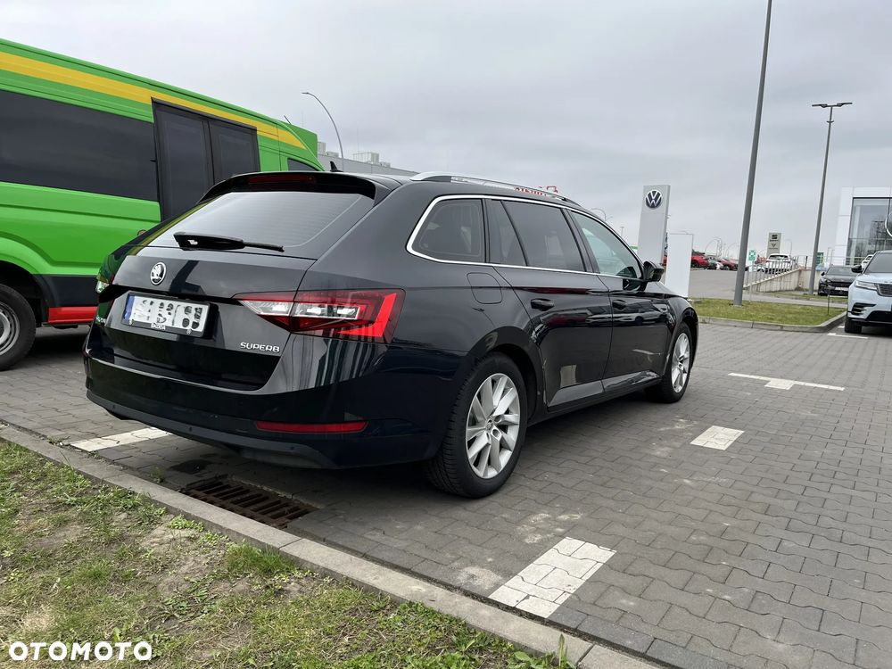 Skoda Superb 2.0 TDI Style - 7