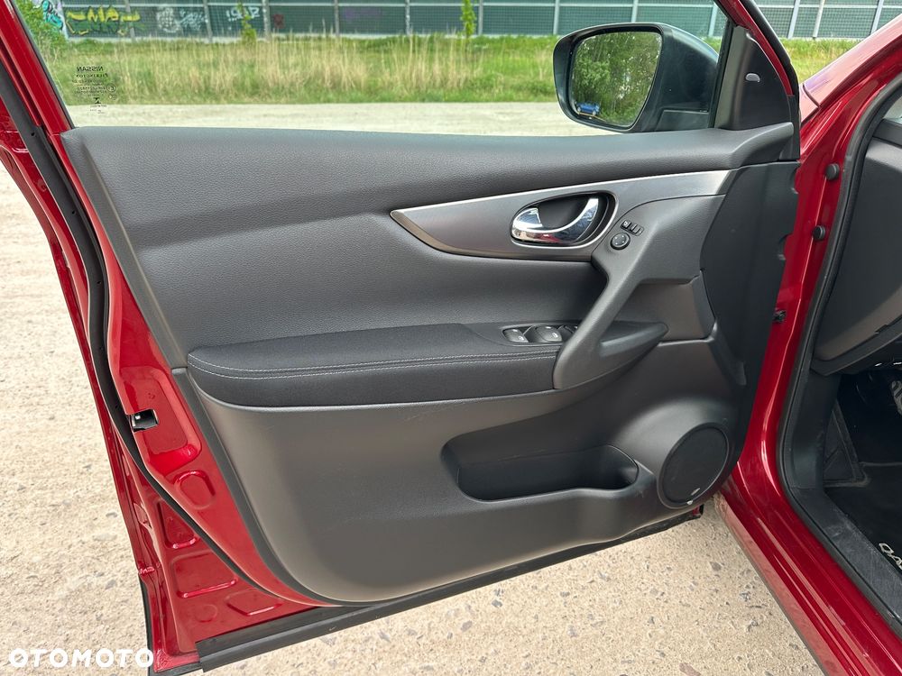 Nissan Qashqai 1.2 DIG-T 360 - 16