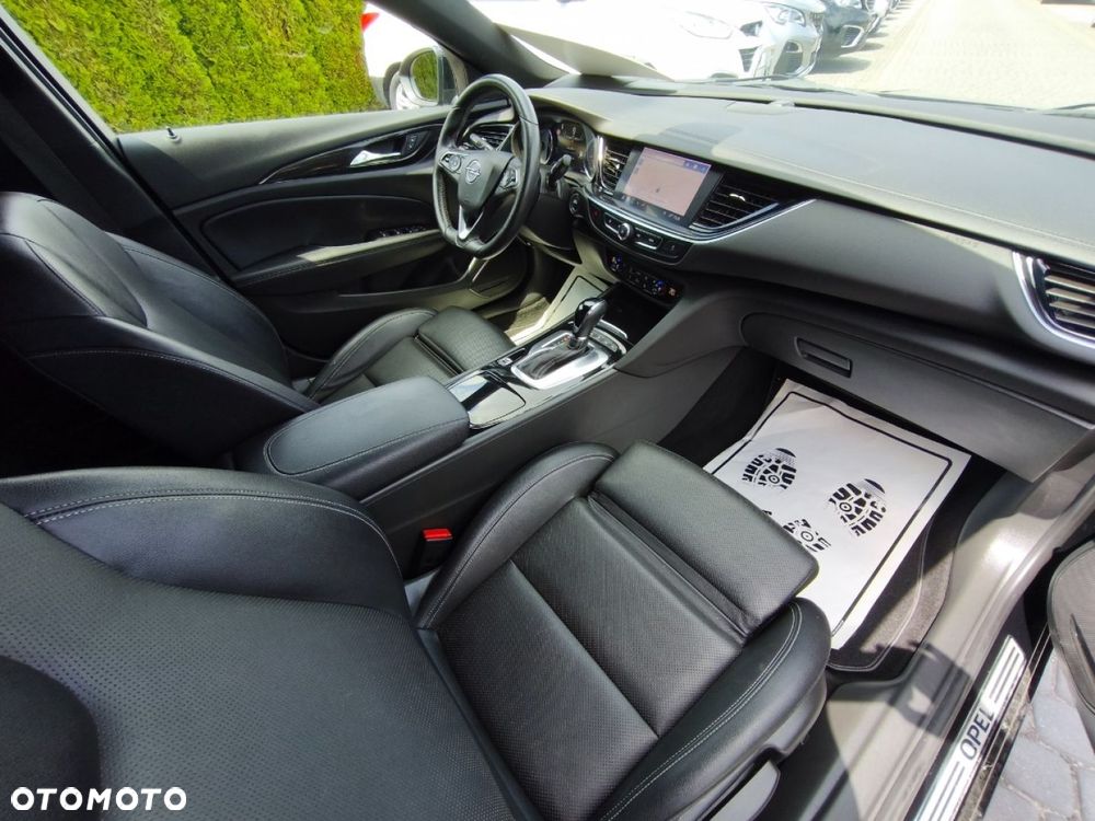 Opel Insignia - 9
