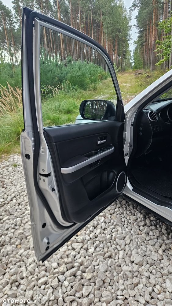 Suzuki Grand Vitara 2.4 Premium EU5 - 16