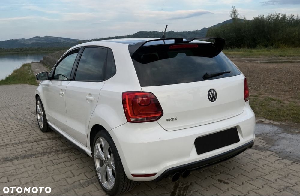 Volkswagen Polo 1.4 TSI GTI DSG - 2