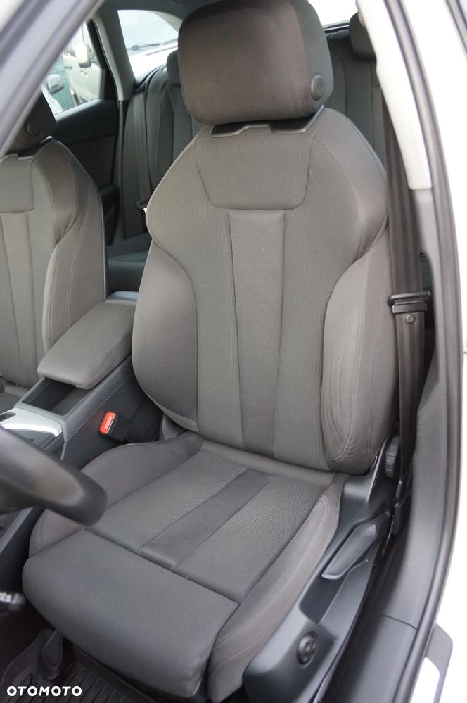 Audi A4 Allroad 2.0 TDI Quattro S tronic - 26