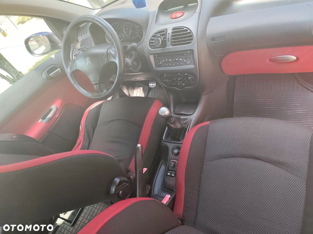 Peugeot 206 - 4
