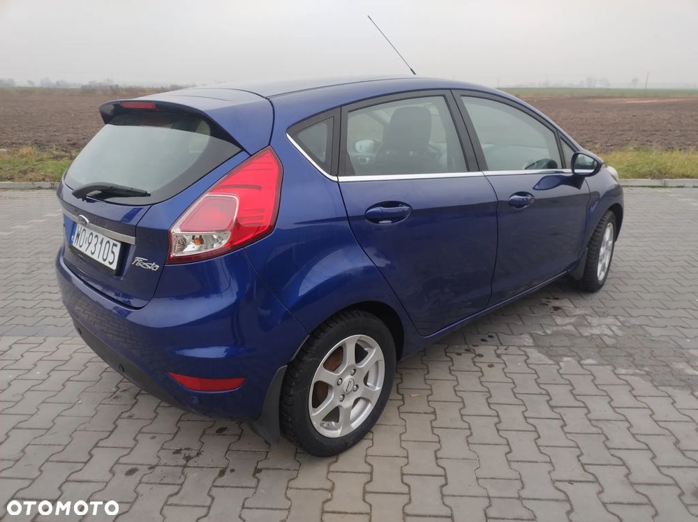 Ford Fiesta 1.0 EcoBoost Titanium - 5