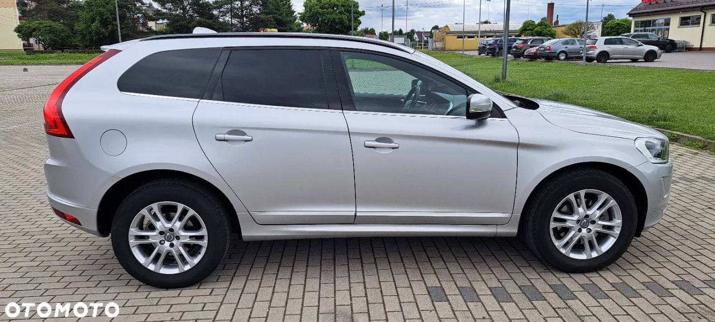 Volvo XC 60 D3 Momentum - 6