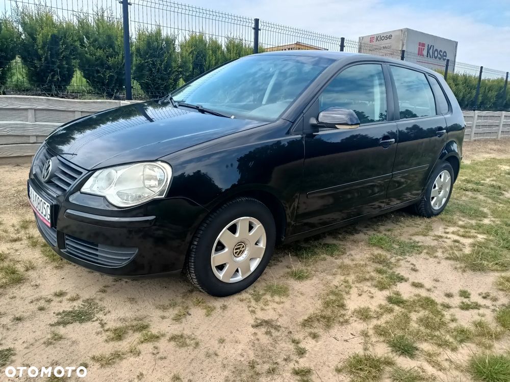 Volkswagen Polo - 1