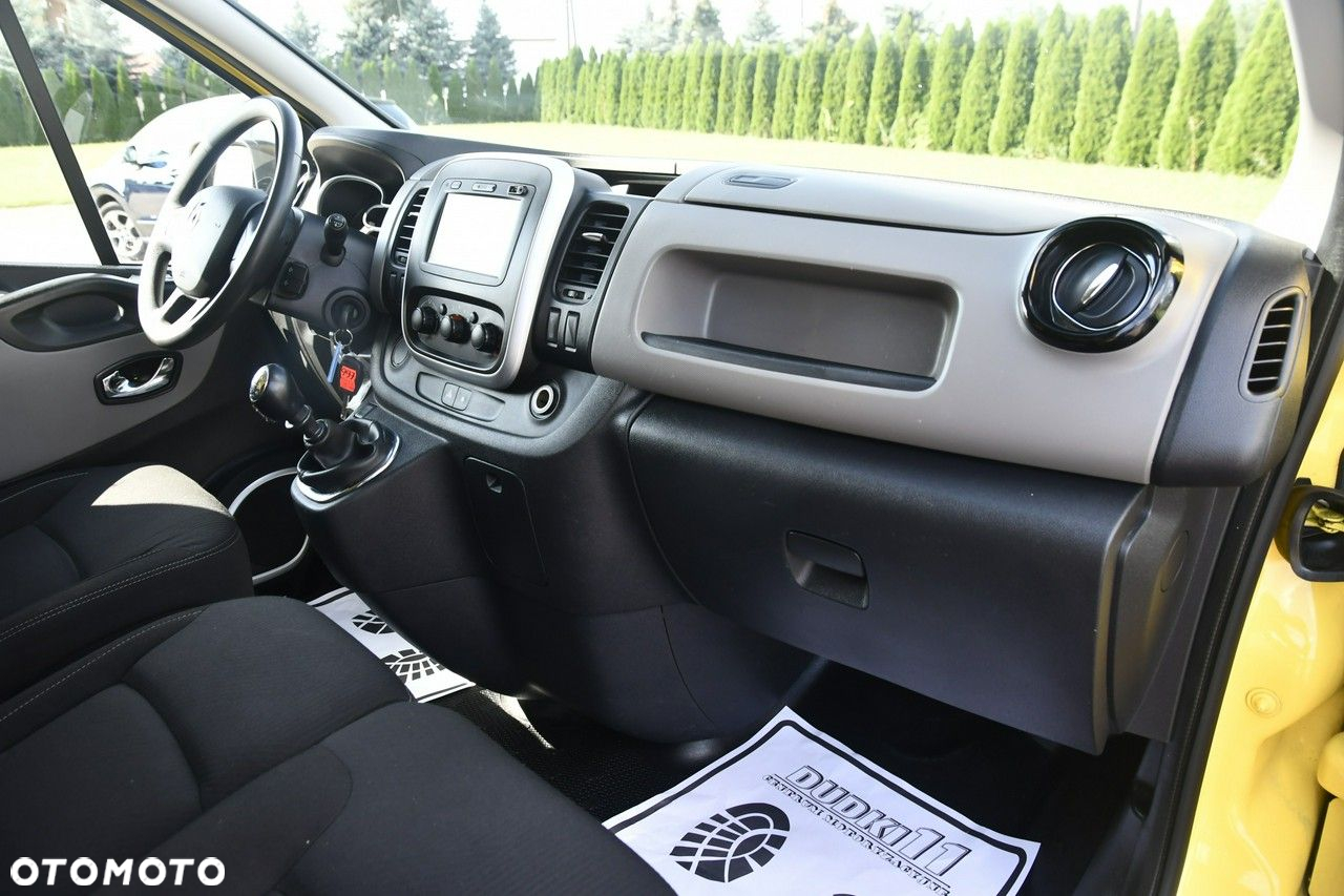 Renault Trafic - 17