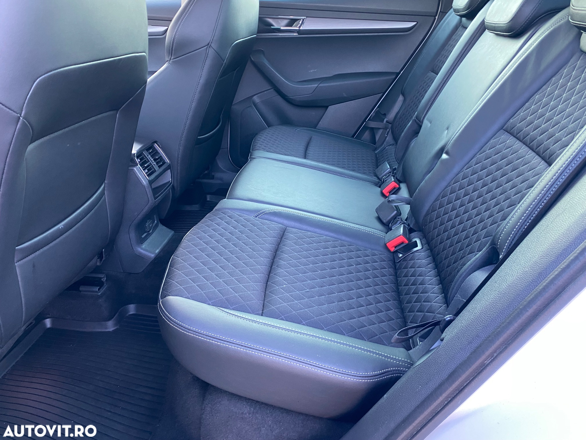 Skoda Karoq 2.0 TDI 4X4 DSG Style - 13