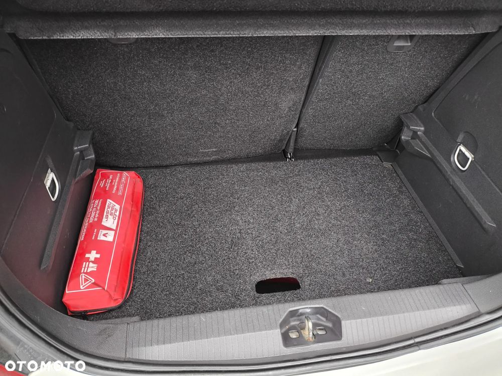 Opel Corsa 1.2 16V Easytronic Cosmo - 23