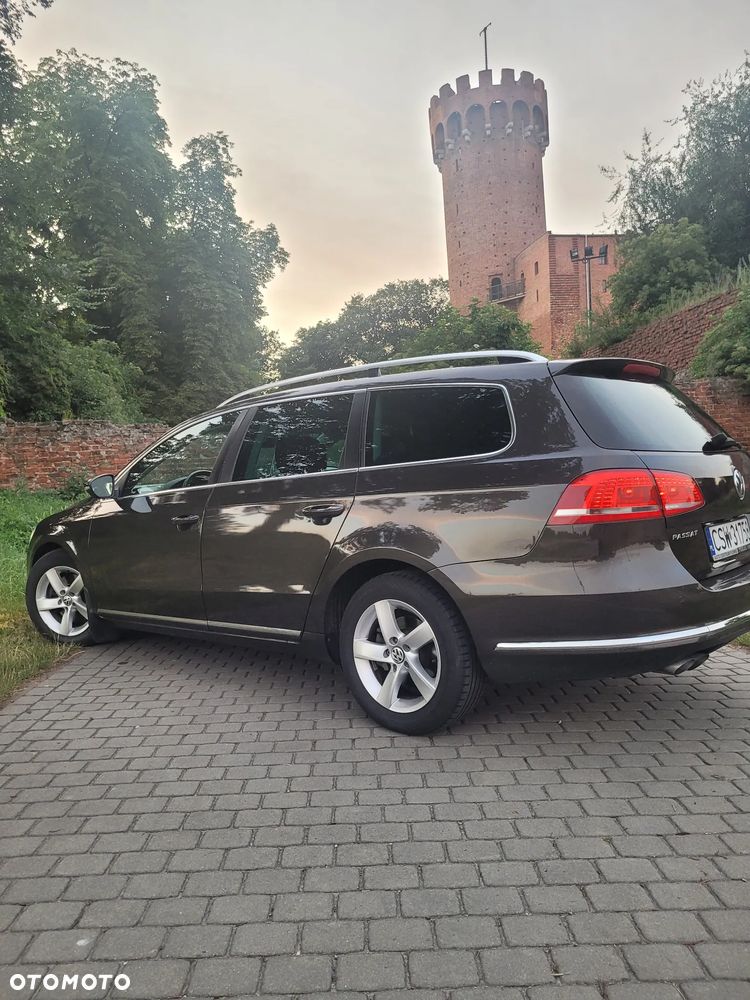 Volkswagen Passat 2.0 TDI BlueMotion Technology Highline - 10