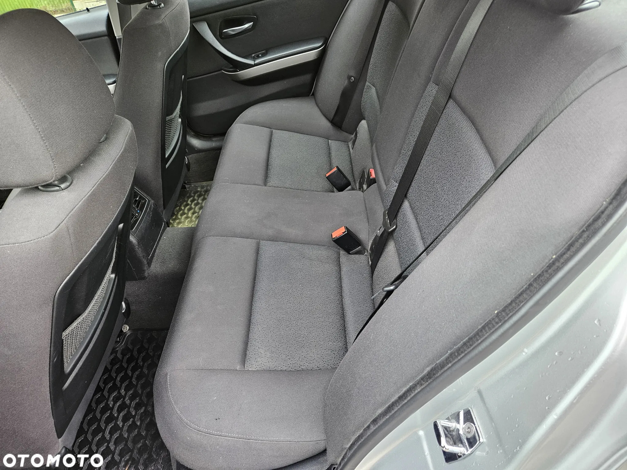 BMW Seria 3 318i - 16