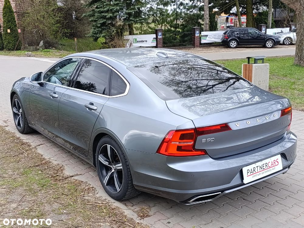Volvo S90 D4 Geartronic R Design - 6