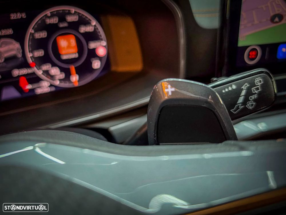 Cupra Formentor 1.4 e-Hybrid DSG VZ - 24