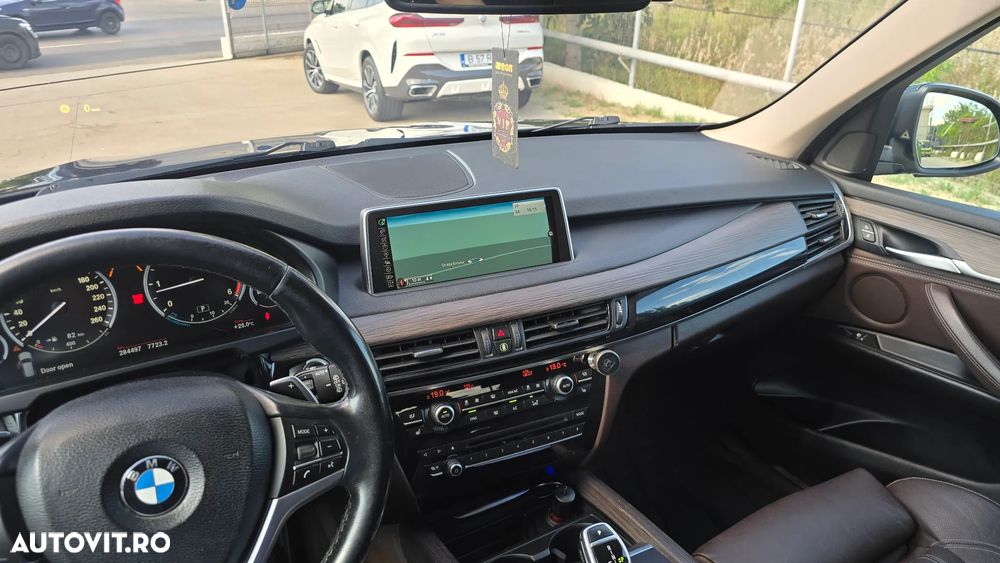 BMW X5 xDrive30d - 11