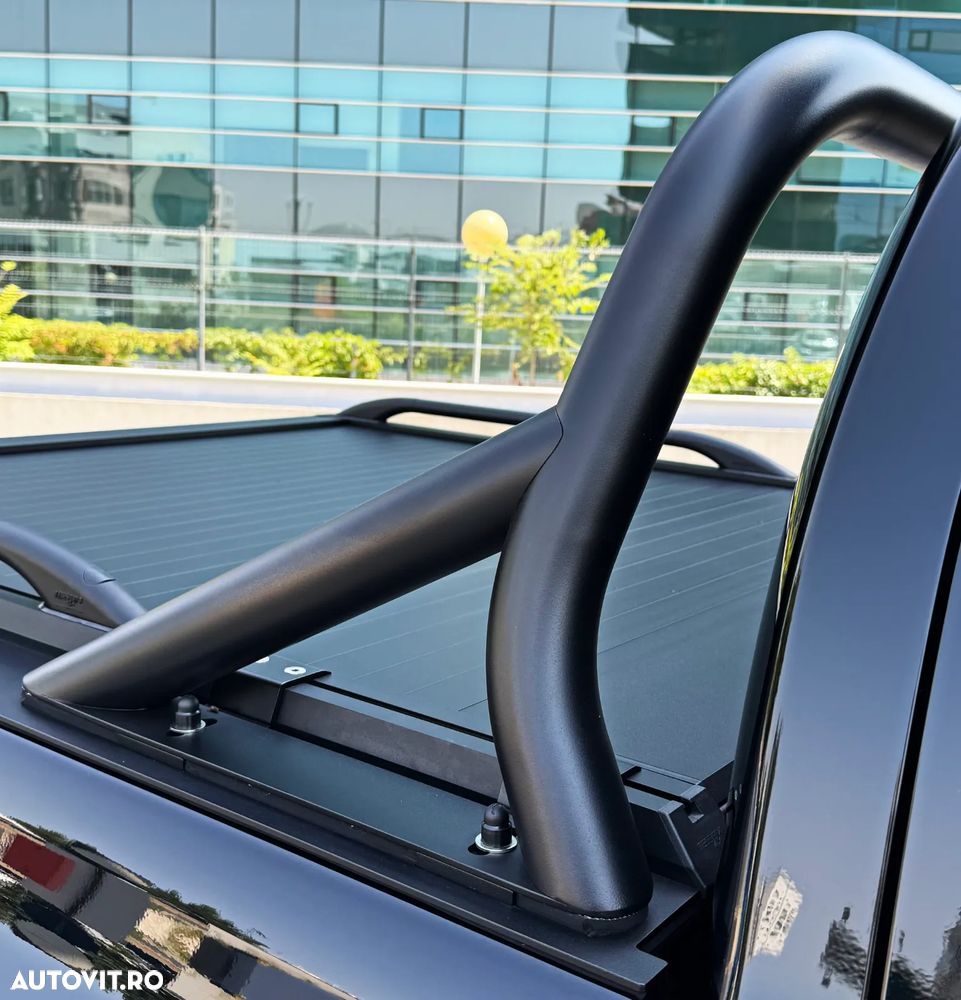 Toyota Hilux 2.8D 204CP 4x4 Double Cab AT MHEV Invincible - 15