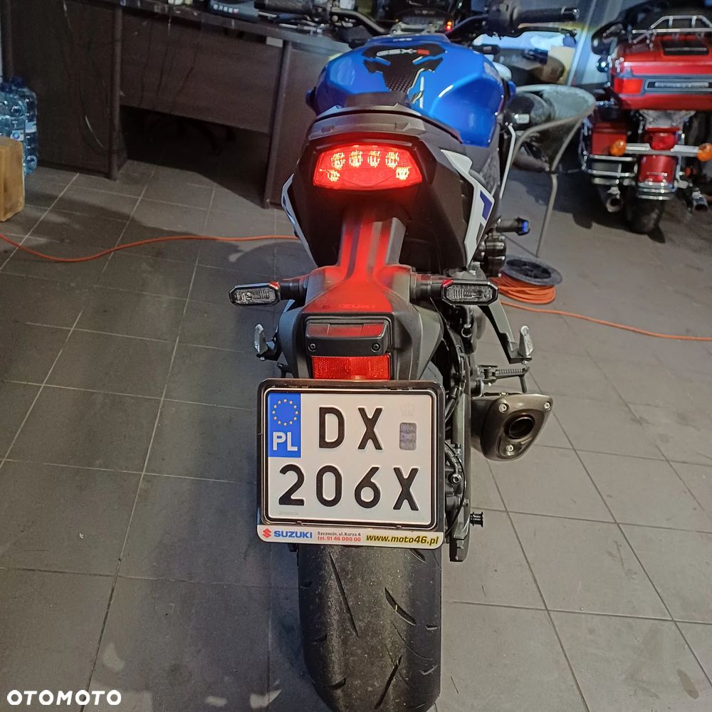 Suzuki GSX 1000 - 7