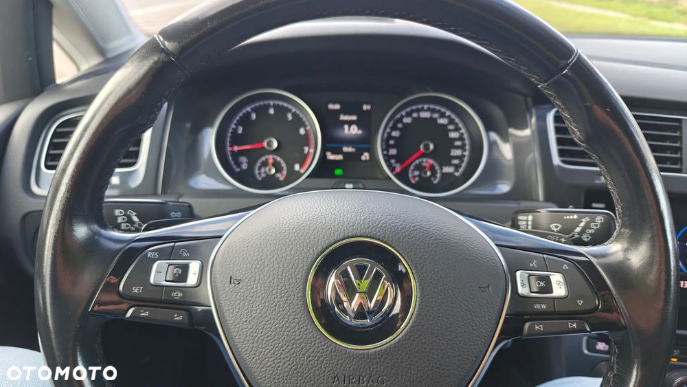 Volkswagen Golf 1.5 TSI BMT Evo Comfortline DSG - 11