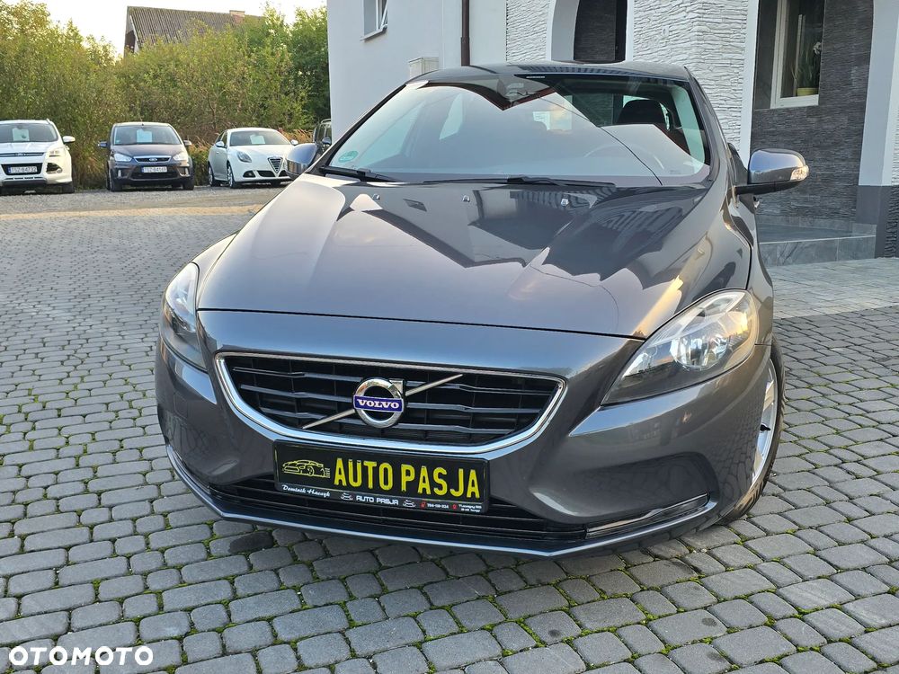 Volvo V40 2012 photo 3