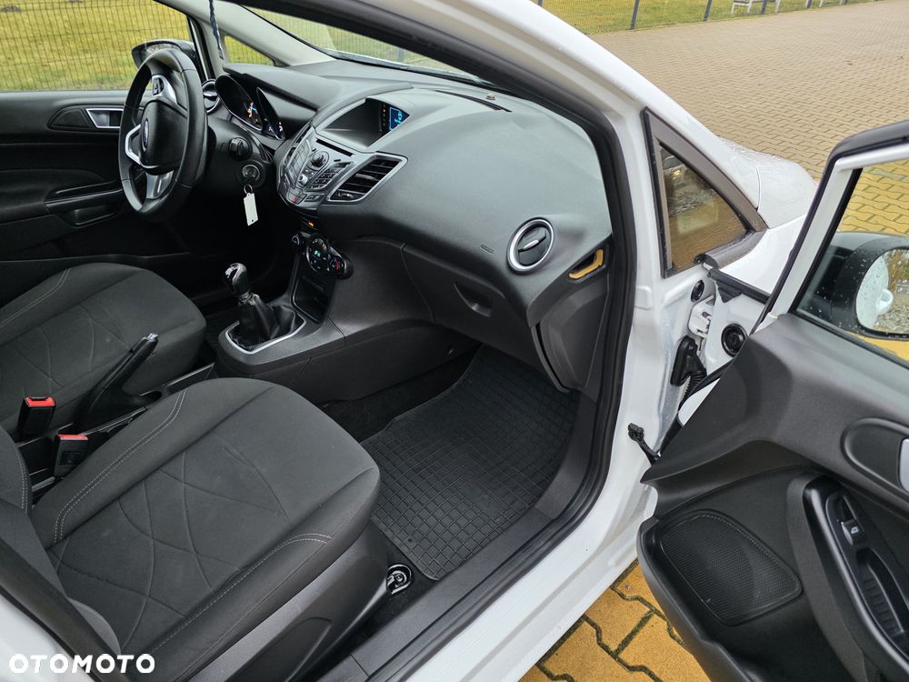 Ford Fiesta 1.5 TDCi Champions Edition - 13