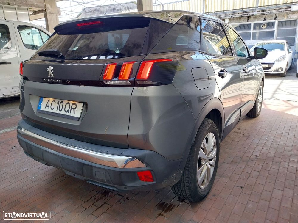 Peugeot 3008 1.6 BlueHDi Style EAT6 - 11