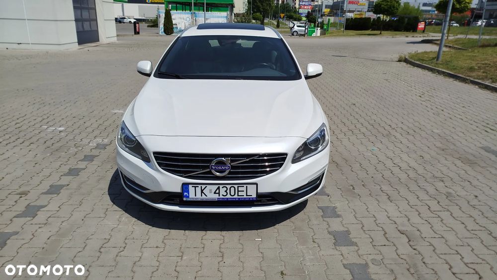 Volvo V60 D5 Geartronic Summum - 2
