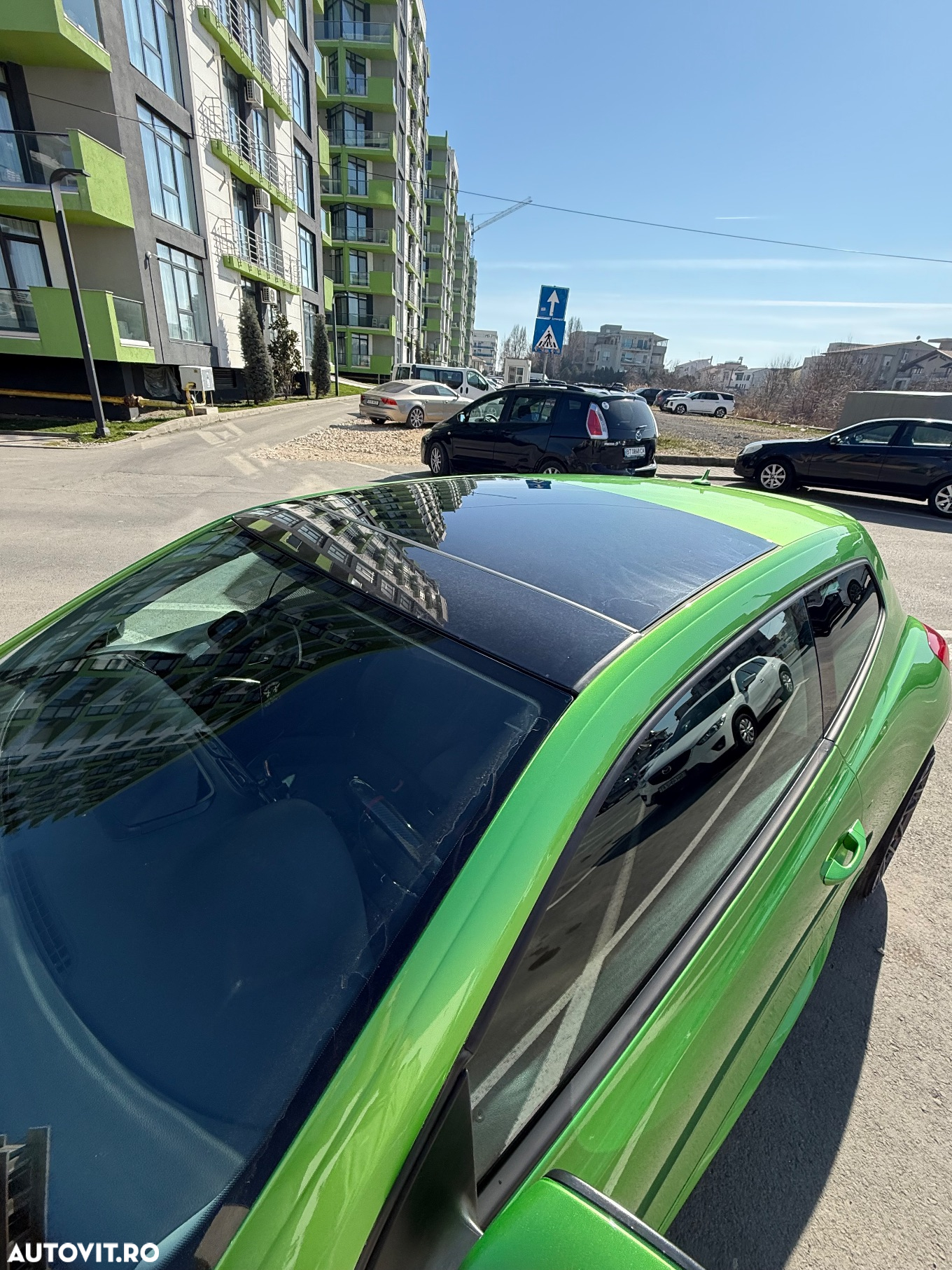 Volkswagen Scirocco 2.0 TDI - 17