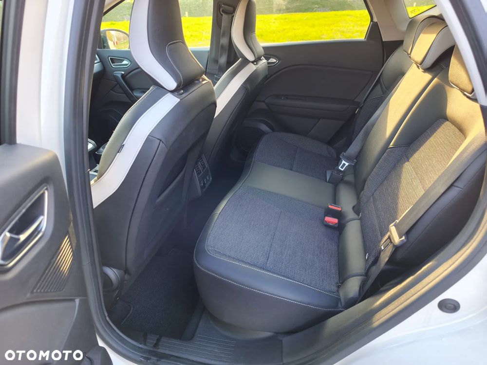 Renault Captur TCe 100 INTENS - 17