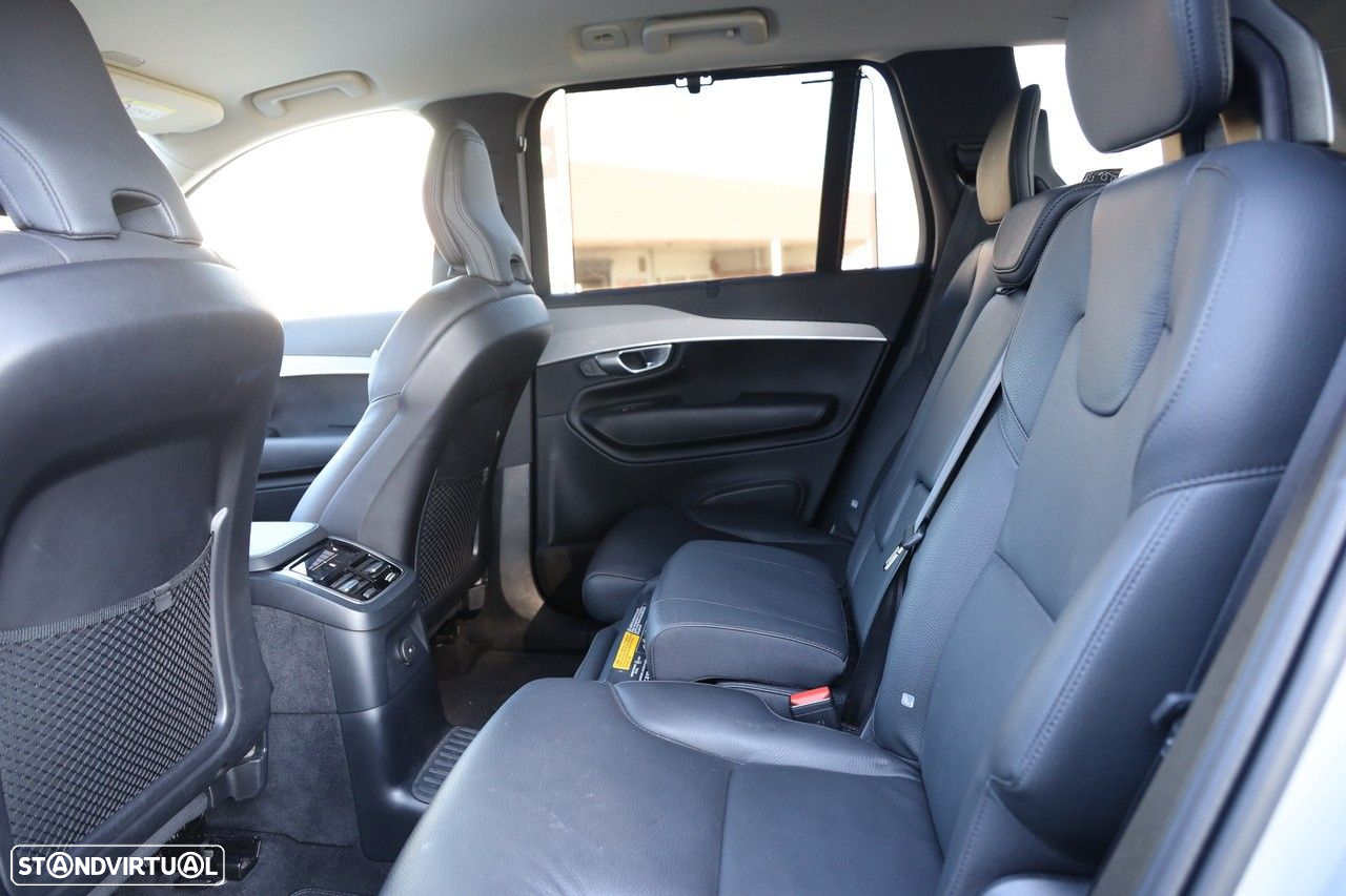 Volvo XC 90 2.0 T8 PHEV Plus Dark AWD - 12
