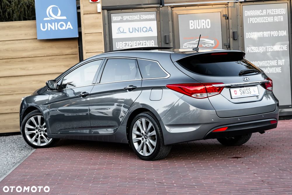 Hyundai i40 2.0 Premium - 12