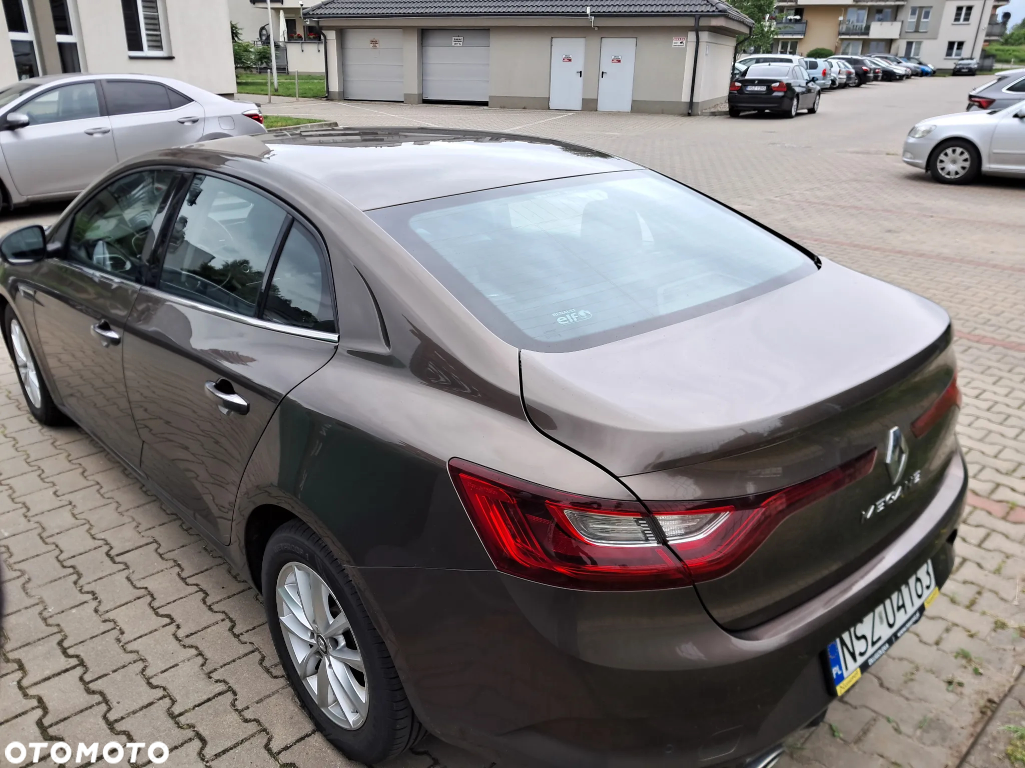 Renault Megane 1.5 dCi Intens EDC - 3