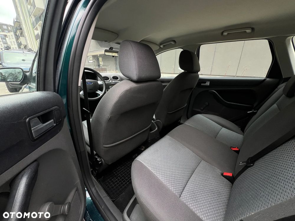 Ford Focus - 15