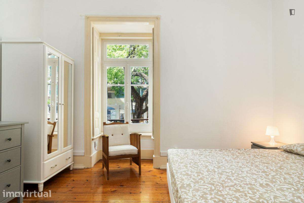 Quarto - localizado em Saldanha Lisbon - Grande imagem: 2/34