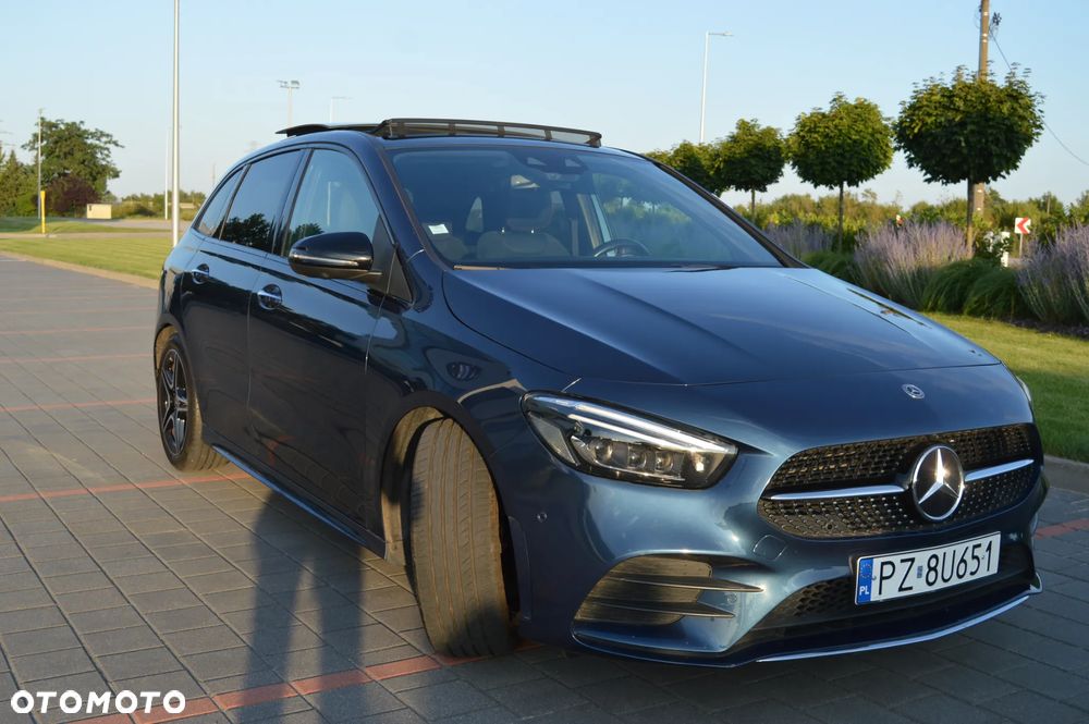 Mercedes-Benz Klasa B 180 AMG Line 7G-DCT - 19