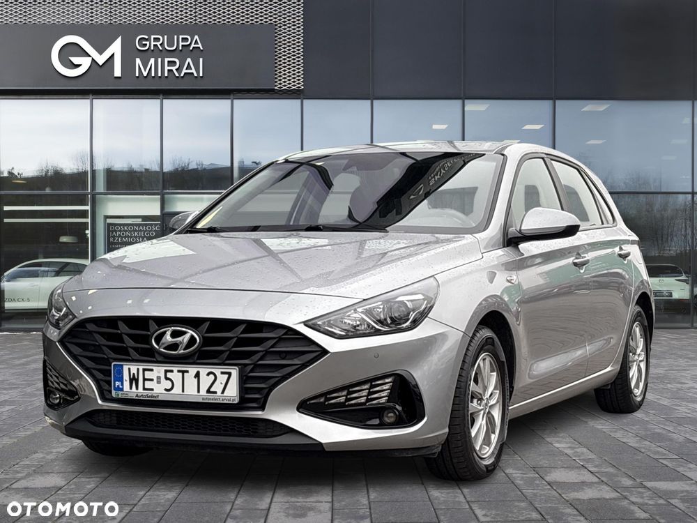 Hyundai i30 1.5 DPI Modern - 1