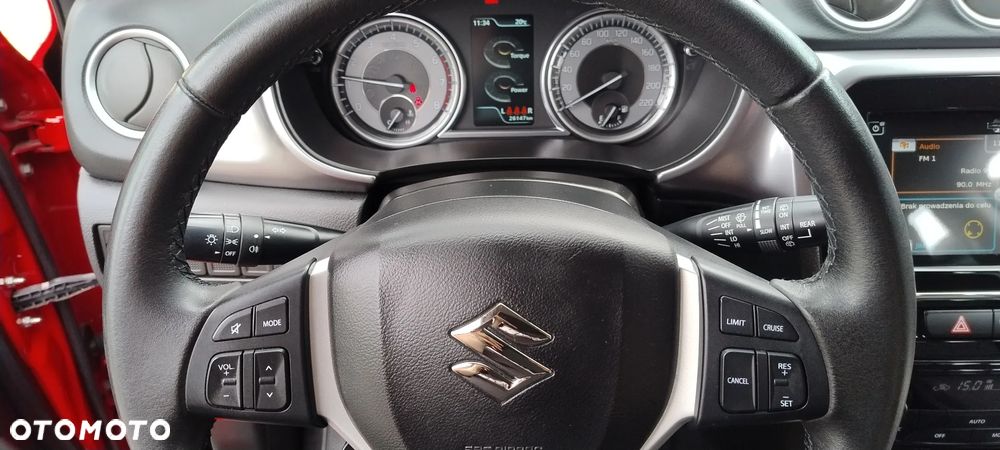 Suzuki Vitara 1.4 Boosterjet Elegance 2WD - 17